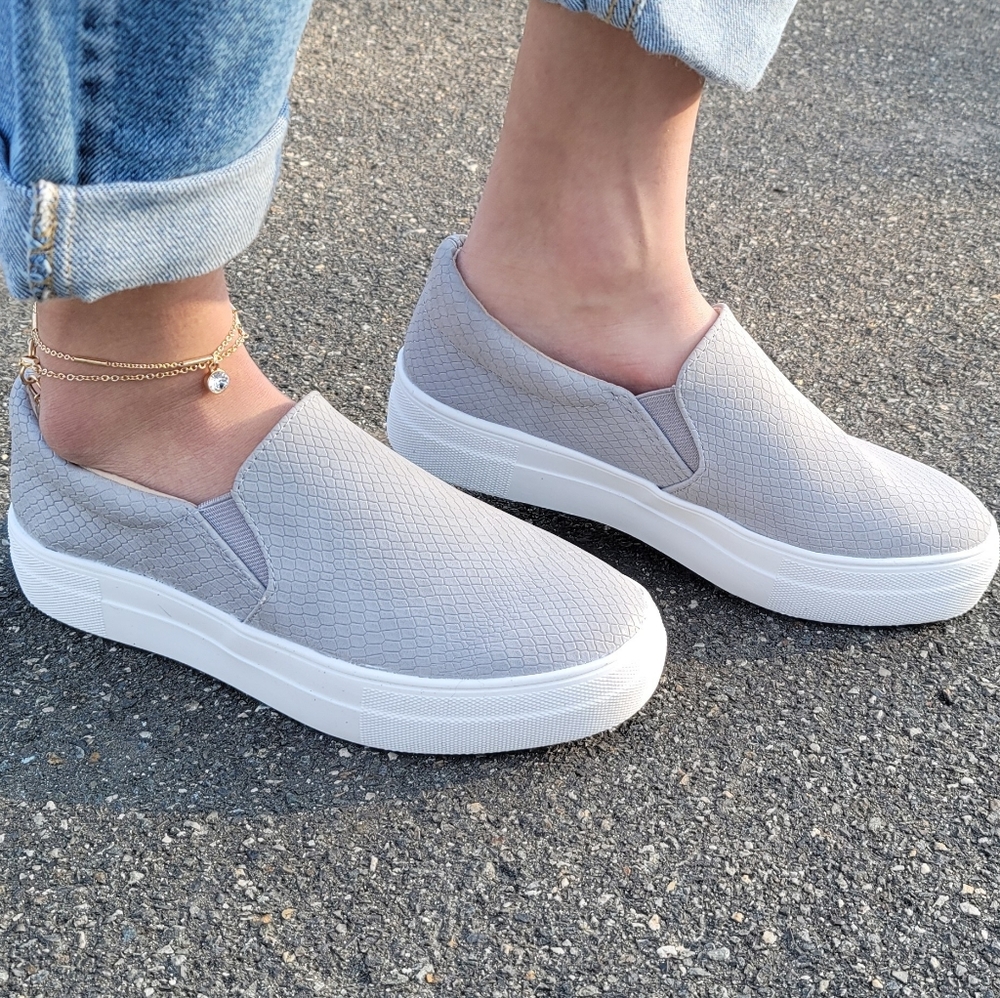 Grey cobra scale slip on sneaker